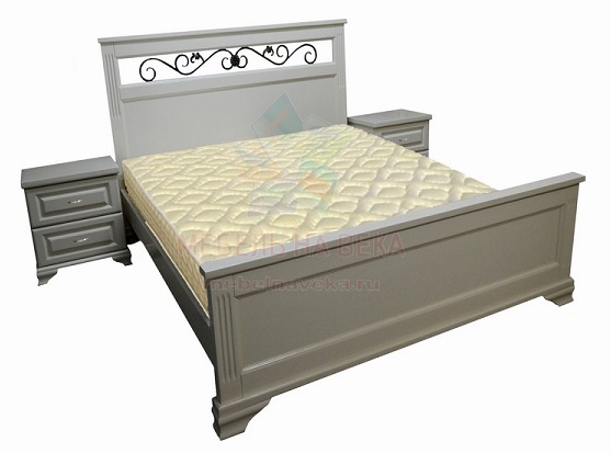 Кровать Бажена с ковкой
